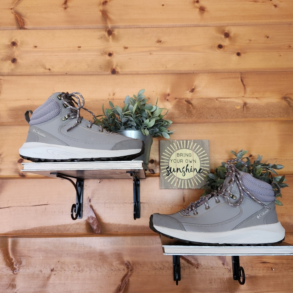 Columbia Trailstorm Peak Mid Gray‎ Hiking Outdoor Comfy Leather Shoe Boot Sz 8.5